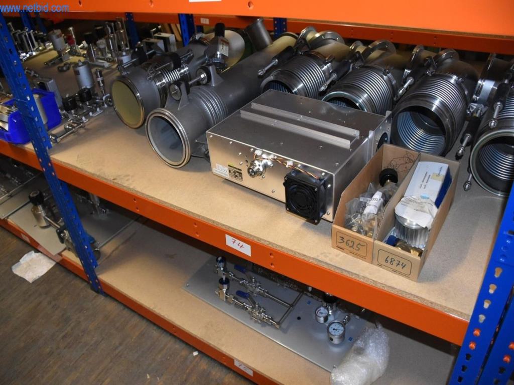 Extensos stocks de bombas de vácuo, dispositivos de medição, peças sobressalentes e acessórios-29