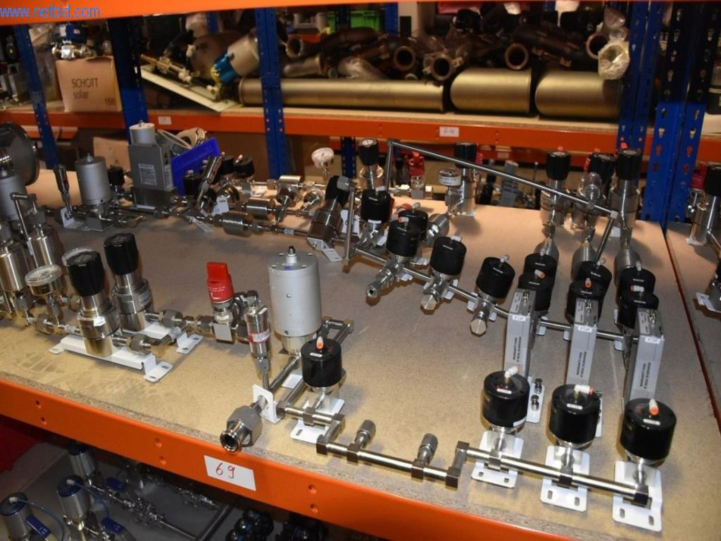 Extensos stocks de bombas de vácuo, dispositivos de medição, peças sobressalentes e acessórios-2