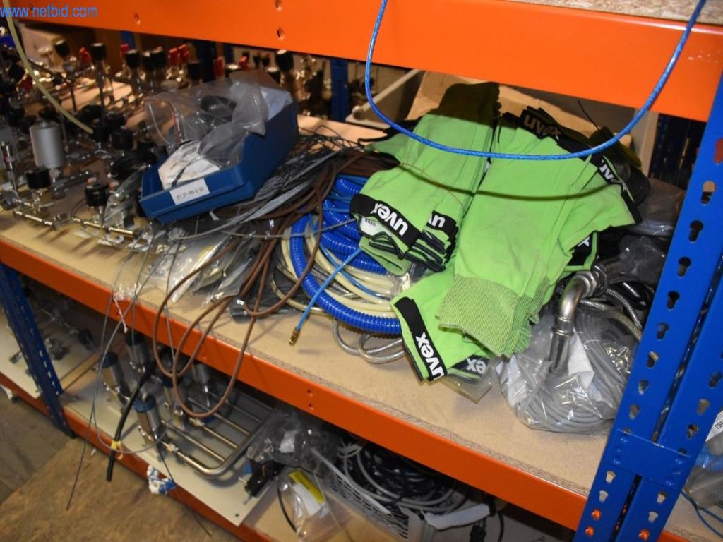 Extensos stocks de bombas de vácuo, dispositivos de medição, peças sobressalentes e acessórios-34