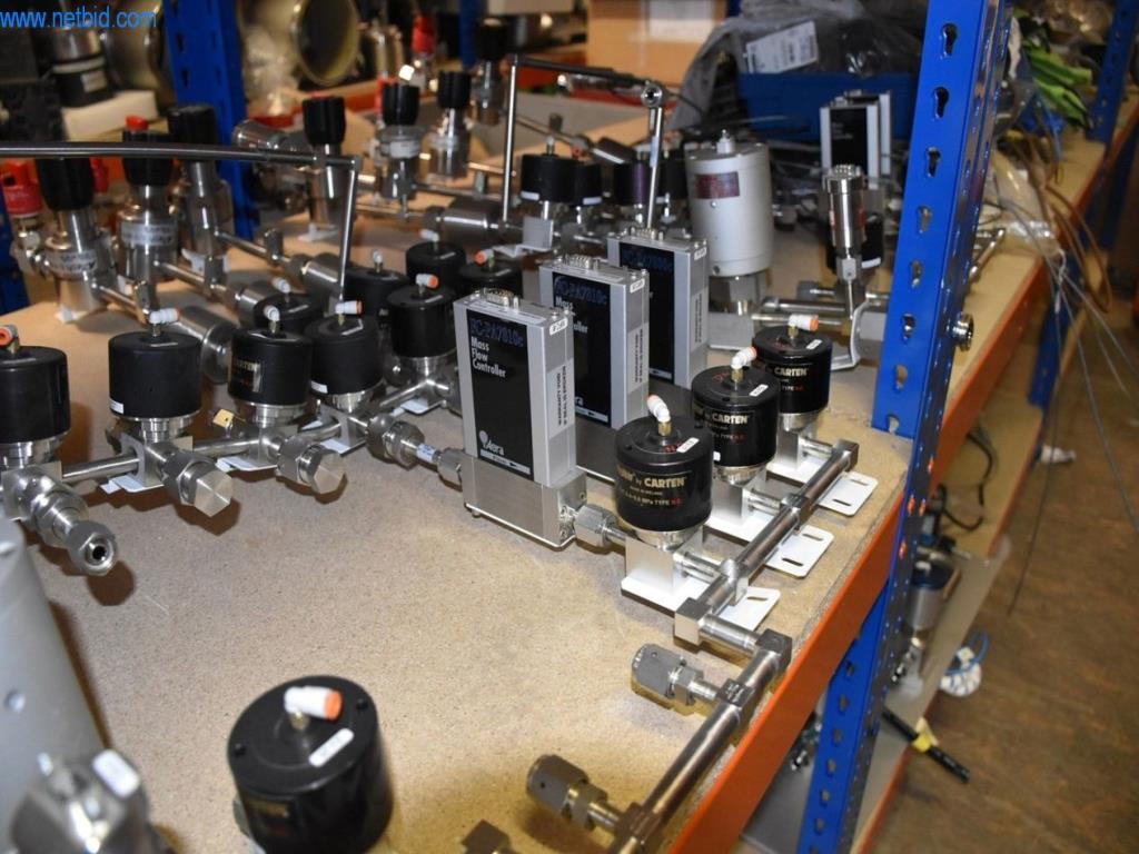 Extensos stocks de bombas de vácuo, dispositivos de medição, peças sobressalentes e acessórios-3