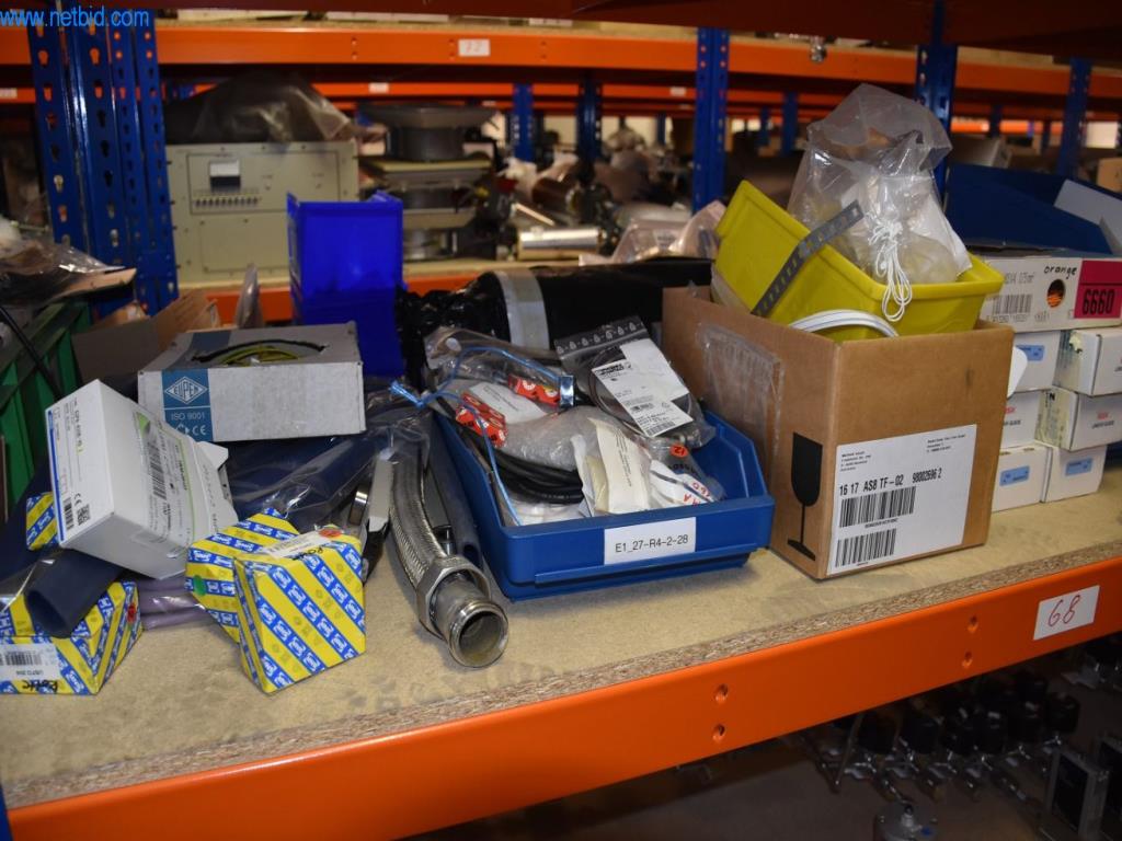 Extensos stocks de bombas de vácuo, dispositivos de medição, peças sobressalentes e acessórios-4