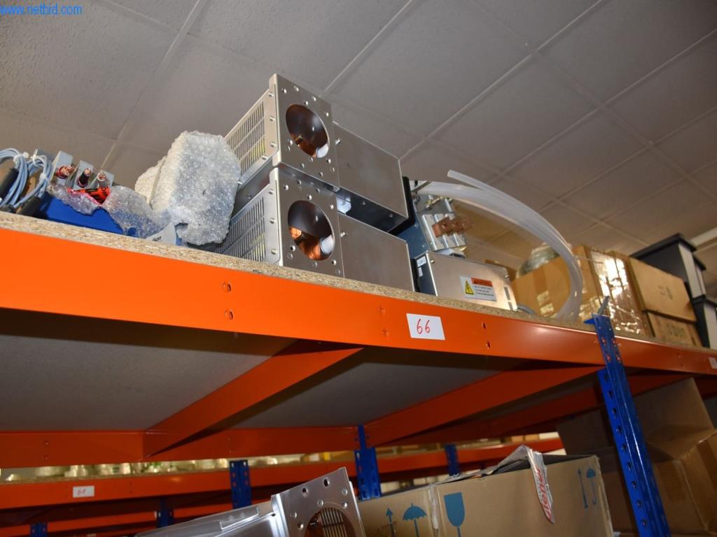 Obsežne zaloge vakuumskih črpalk, merilnih naprav, rezervnih delov in dodatne opreme-54