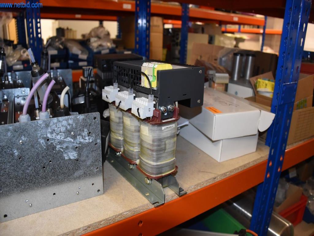 Extensos stocks de bombas de vácuo, dispositivos de medição, peças sobressalentes e acessórios-10