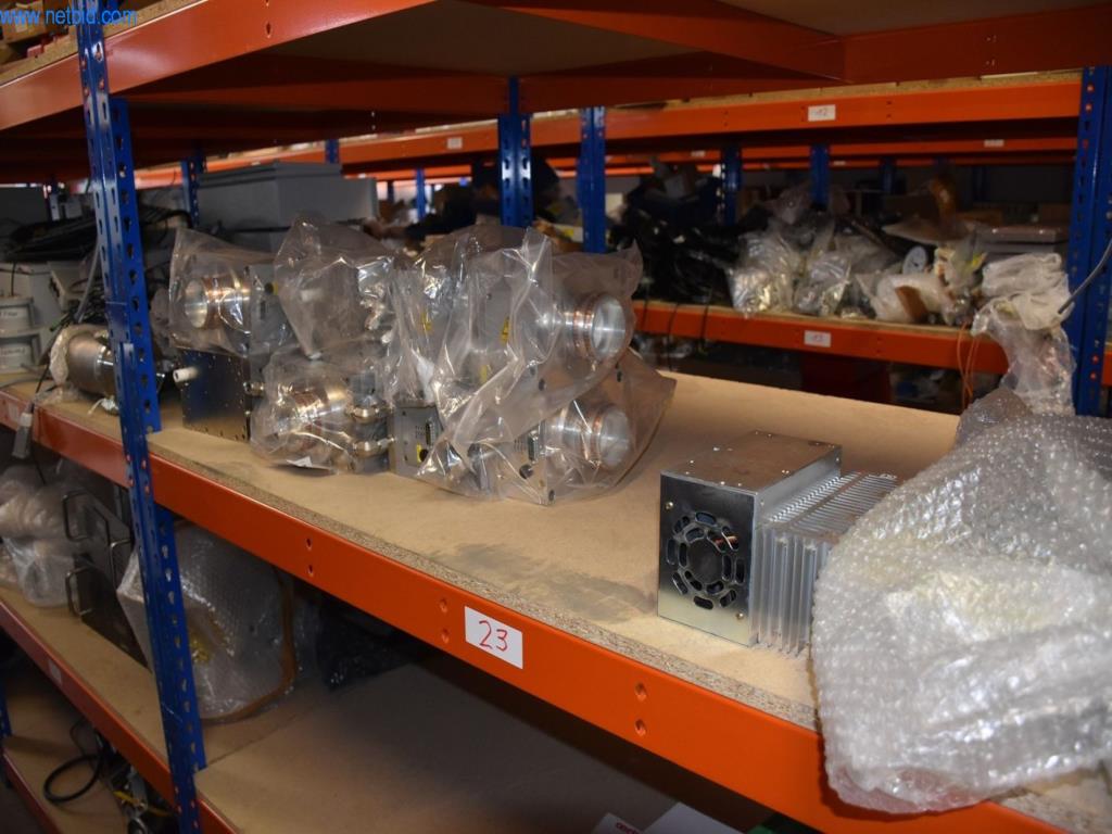 Extensos stocks de bombas de vácuo, dispositivos de medição, peças sobressalentes e acessórios-19