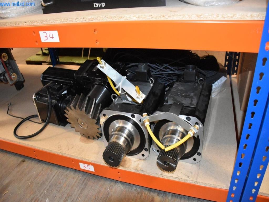 Extensos stocks de bombas de vácuo, dispositivos de medição, peças sobressalentes e acessórios-21