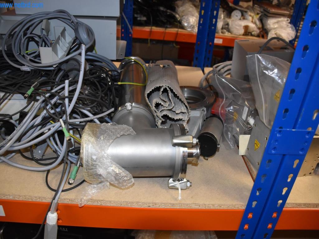 Extensos stocks de bombas de vácuo, dispositivos de medição, peças sobressalentes e acessórios-26