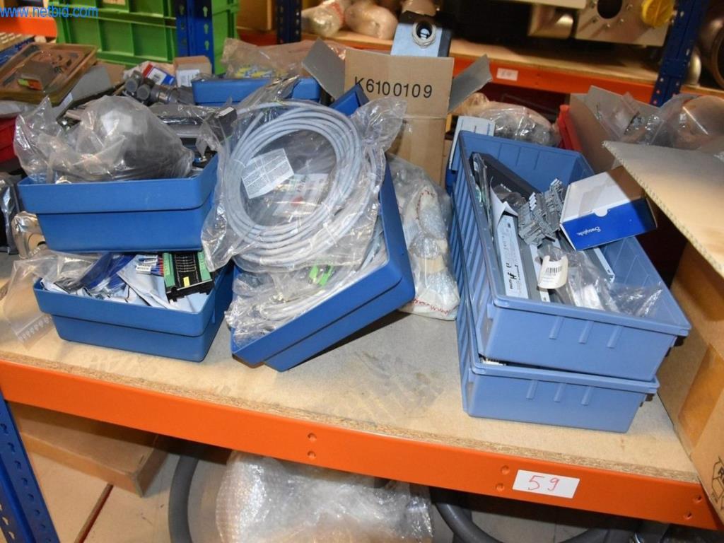 Extensos stocks de bombas de vácuo, dispositivos de medição, peças sobressalentes e acessórios-44