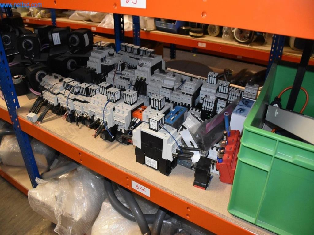 Extensos stocks de bombas de vácuo, dispositivos de medição, peças sobressalentes e acessórios-5