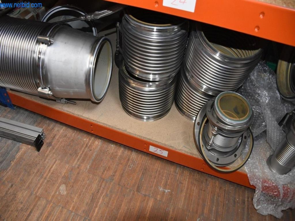 Obsežne zaloge vakuumskih črpalk, merilnih naprav, rezervnih delov in dodatne opreme-33