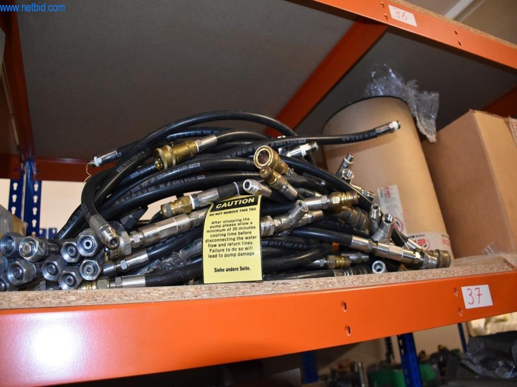 Obsežne zaloge vakuumskih črpalk, merilnih naprav, rezervnih delov in dodatne opreme-17