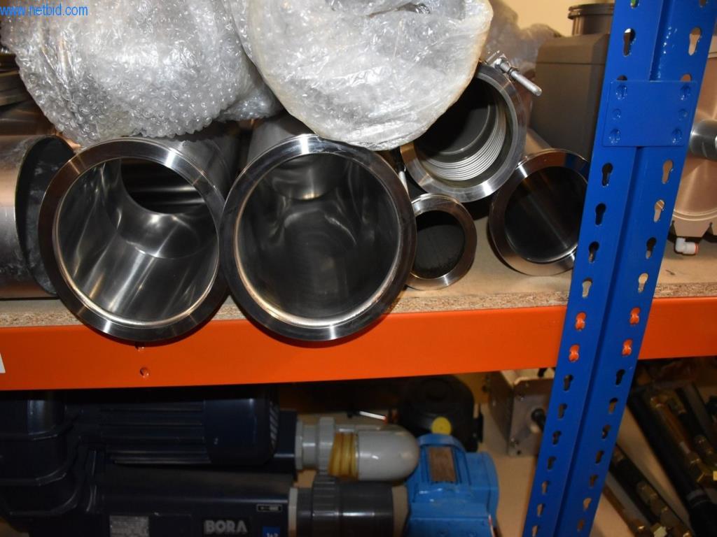 Obsežne zaloge vakuumskih črpalk, merilnih naprav, rezervnih delov in dodatne opreme-2