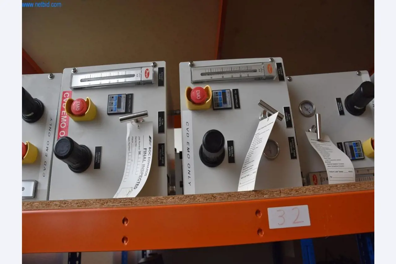 Extensos stocks de bombas de vácuo, dispositivos de medição, peças sobressalentes e acessórios-38