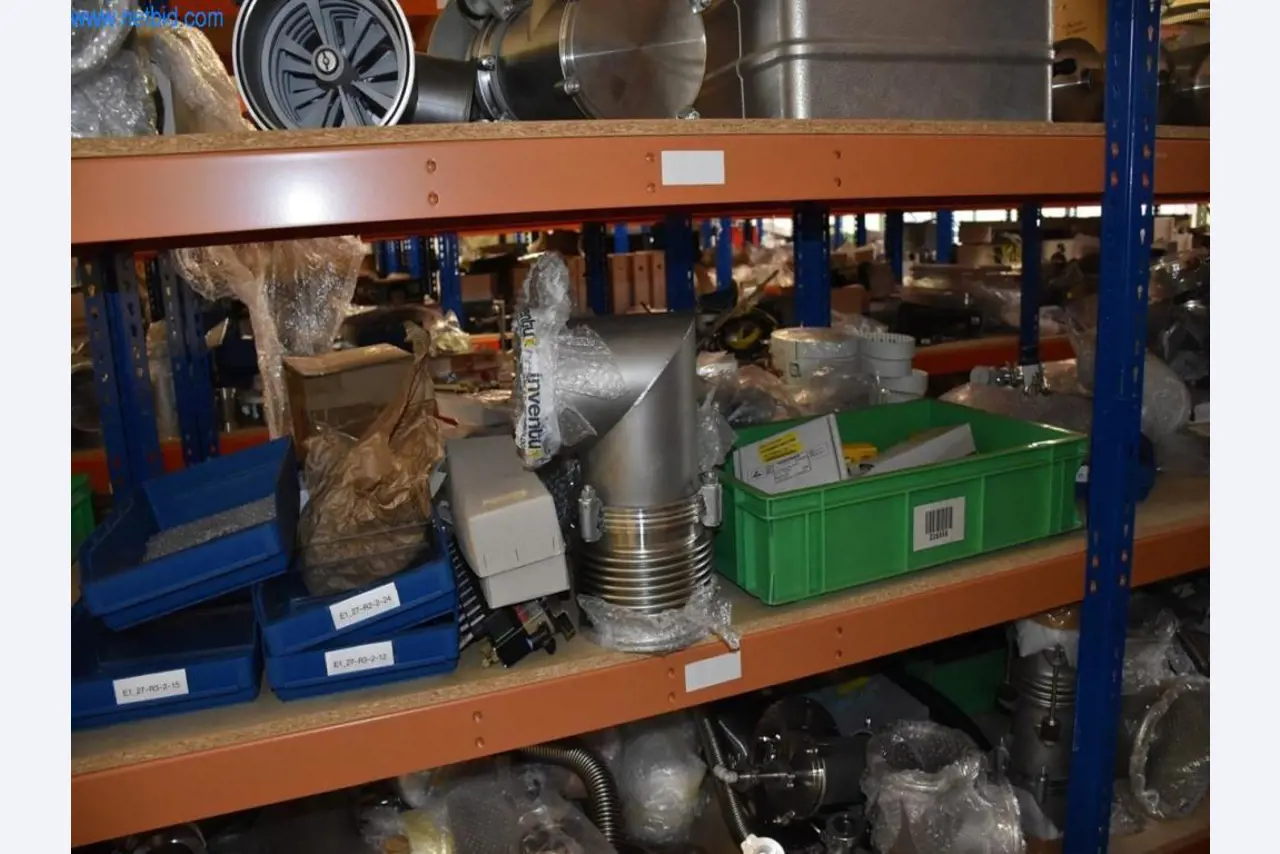 Extensos stocks de bombas de vácuo, dispositivos de medição, peças sobressalentes e acessórios-51