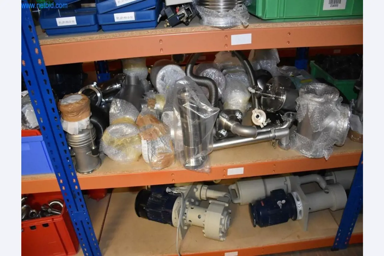 Extensos stocks de bombas de vácuo, dispositivos de medição, peças sobressalentes e acessórios-52