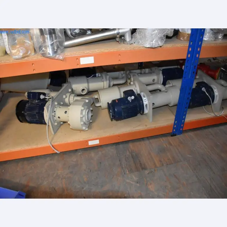 Extensos stocks de bombas de vácuo, dispositivos de medição, peças sobressalentes e acessórios-53