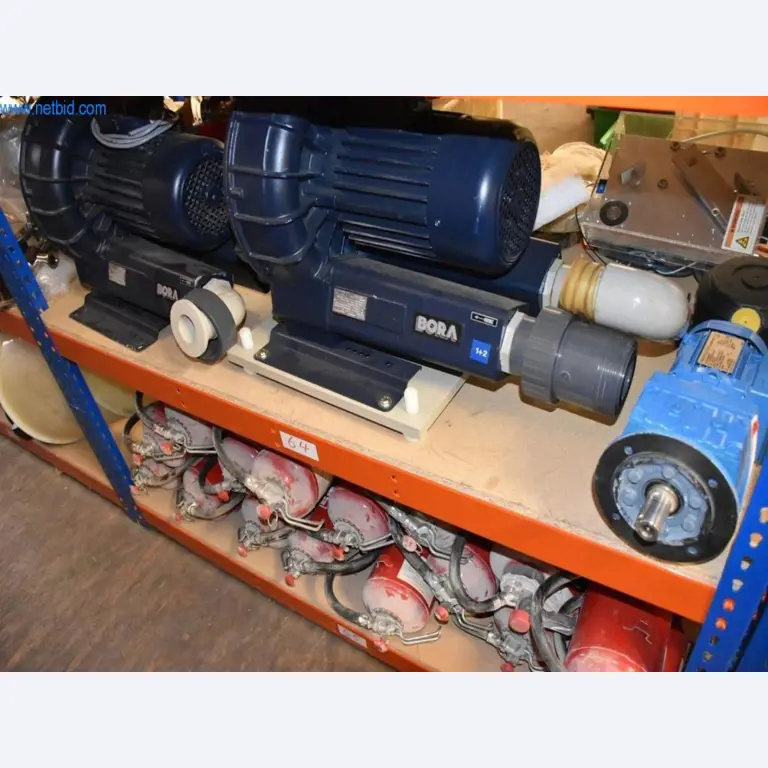 Extensos stocks de bombas de vácuo, dispositivos de medição, peças sobressalentes e acessórios-78