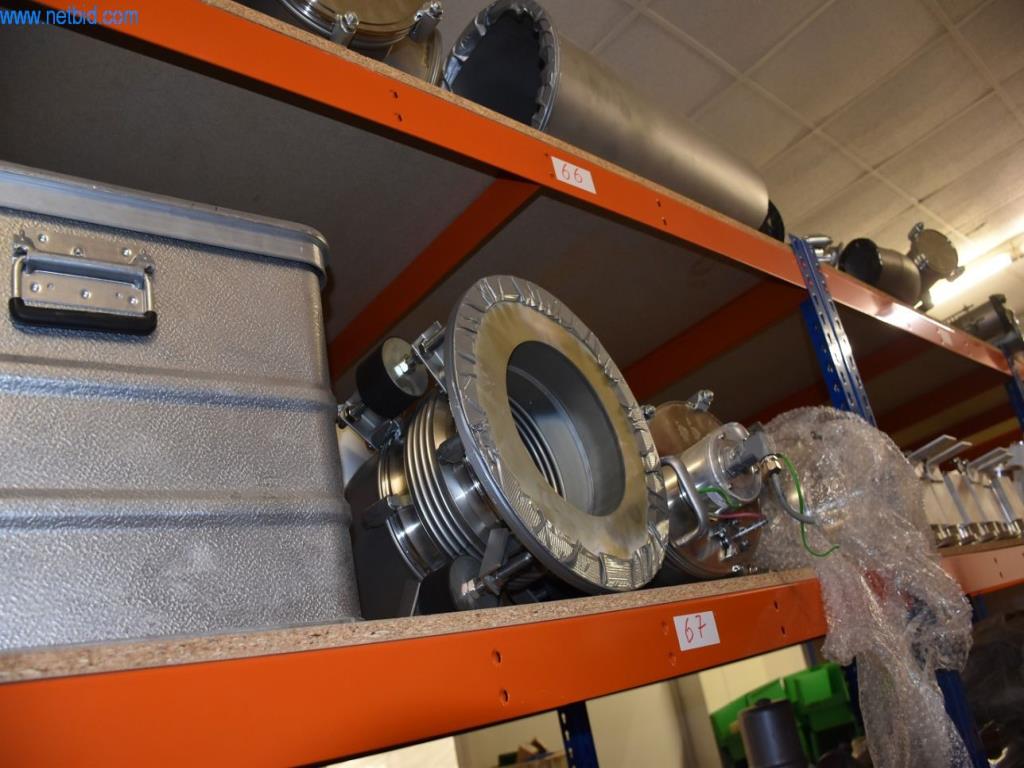 Obsežne zaloge vakuumskih črpalk, merilnih naprav, rezervnih delov in dodatne opreme-9