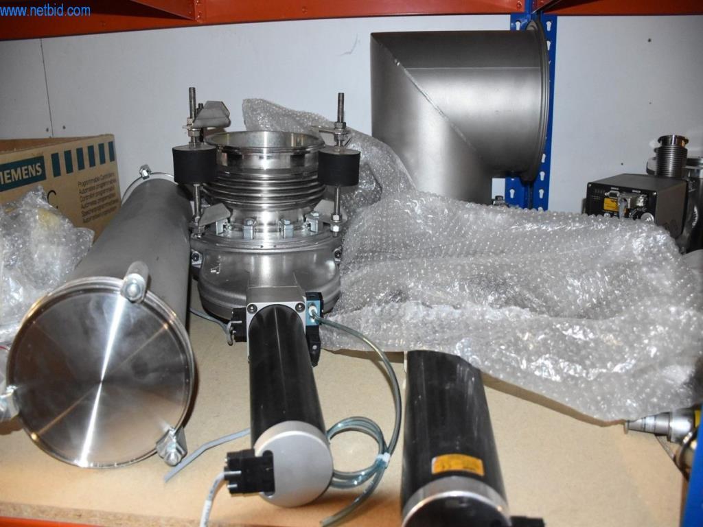 Obsežne zaloge vakuumskih črpalk, merilnih naprav, rezervnih delov in dodatne opreme-2