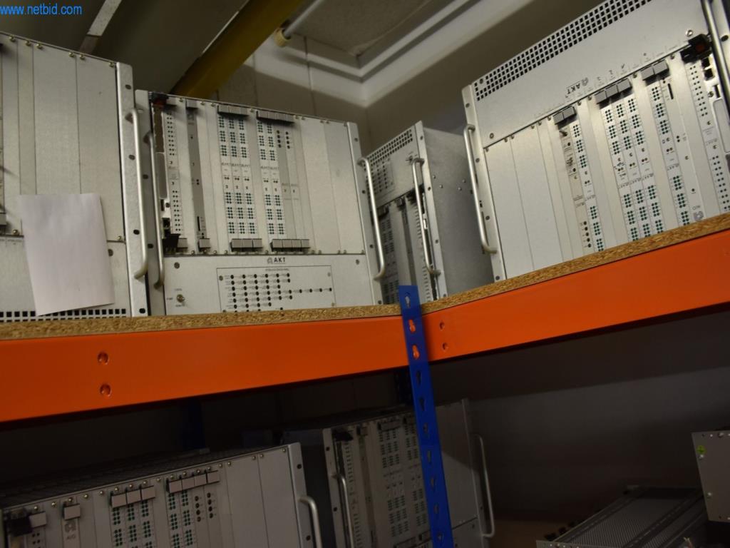 Obsežne zaloge vakuumskih črpalk, merilnih naprav, rezervnih delov in dodatne opreme-3