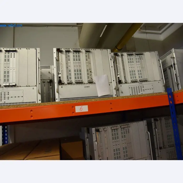 Extensos stocks de bombas de vácuo, dispositivos de medição, peças sobressalentes e acessórios-4