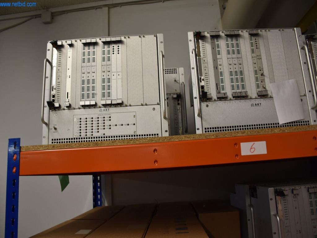 Obsežne zaloge vakuumskih črpalk, merilnih naprav, rezervnih delov in dodatne opreme-5