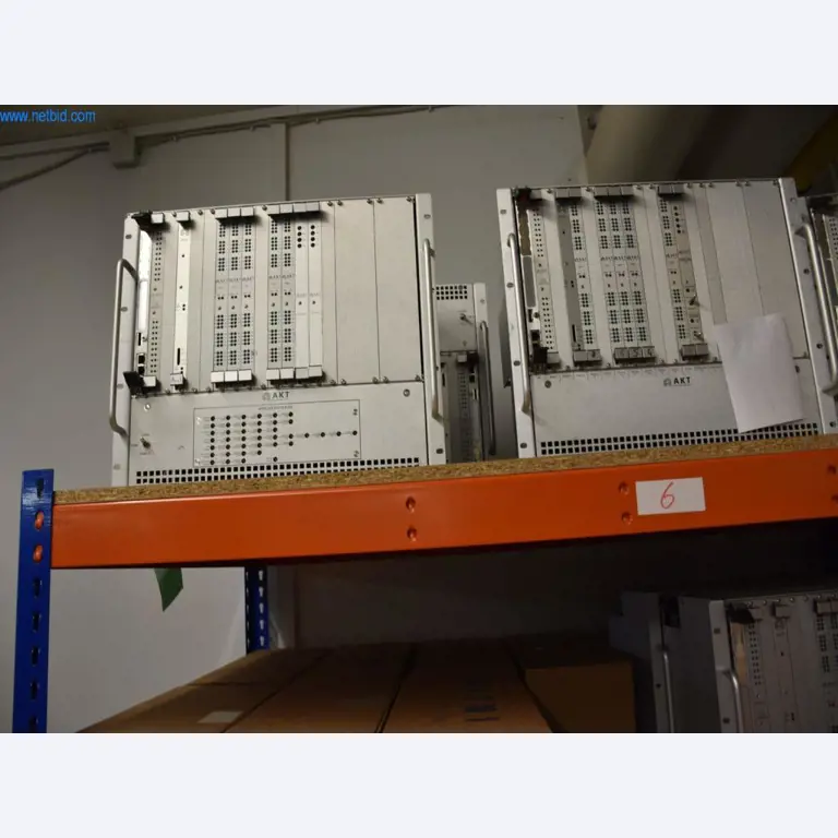 Extensos stocks de bombas de vácuo, dispositivos de medição, peças sobressalentes e acessórios-5