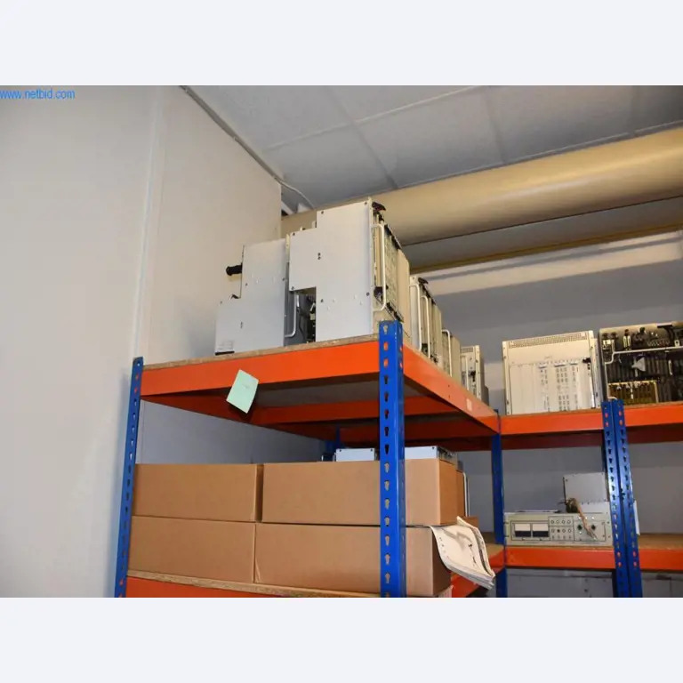 Extensos stocks de bombas de vácuo, dispositivos de medição, peças sobressalentes e acessórios-6