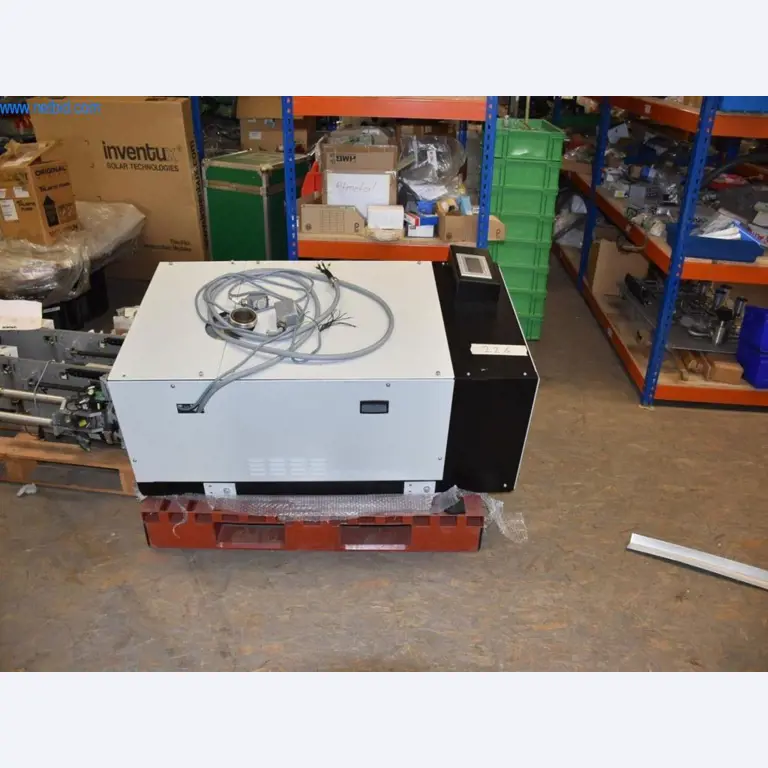 Vaste stock de pompes à vide, d'appareils de mesure, de pièces de rechange et d'accessoires-1