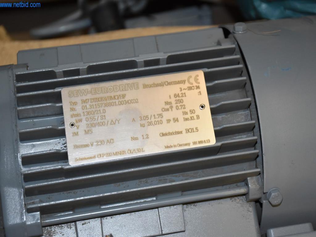 Extensos stocks de bombas de vácuo, dispositivos de medição, peças sobressalentes e acessórios-6