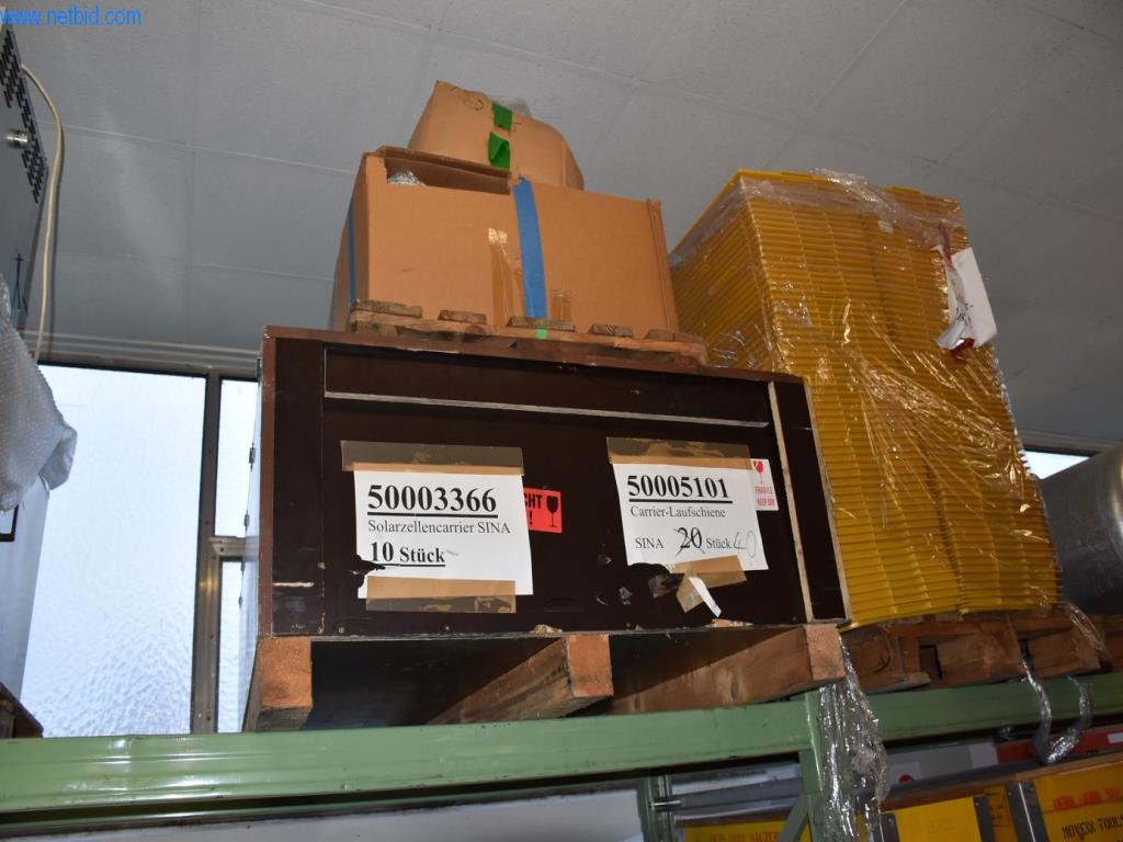 Obsežne zaloge vakuumskih črpalk, merilnih naprav, rezervnih delov in dodatne opreme-10