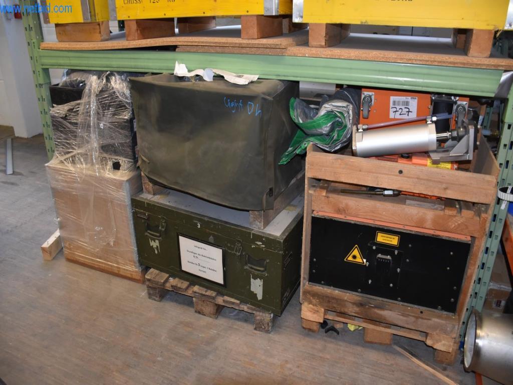 Obsežne zaloge vakuumskih črpalk, merilnih naprav, rezervnih delov in dodatne opreme-4