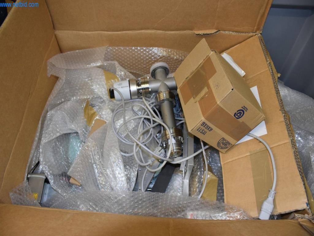 Extensos stocks de bombas de vácuo, dispositivos de medição, peças sobressalentes e acessórios-3