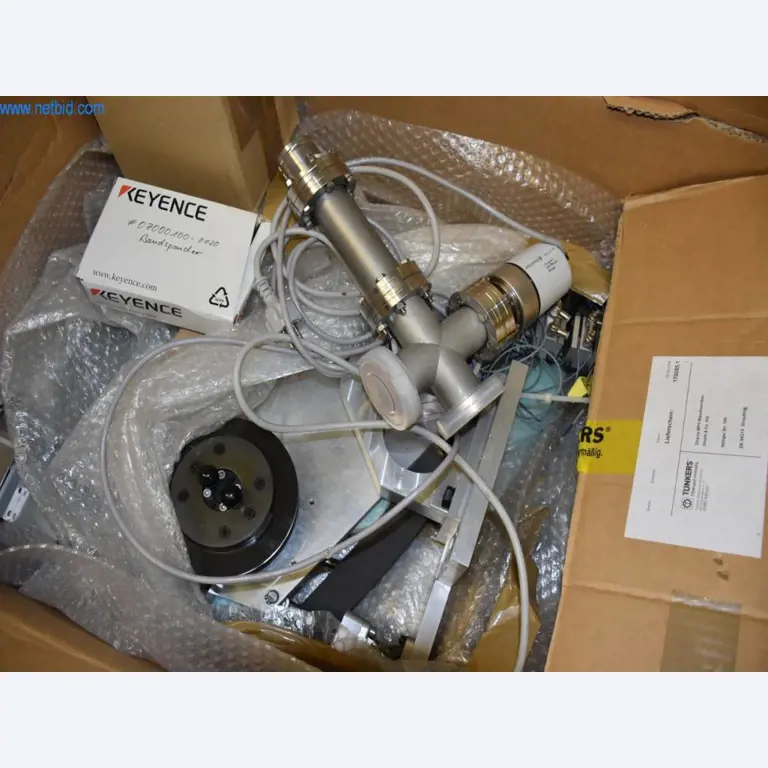 Amplias existencias de bombas de vacío, dispositivos de medición, piezas de repuesto y accesorios-4