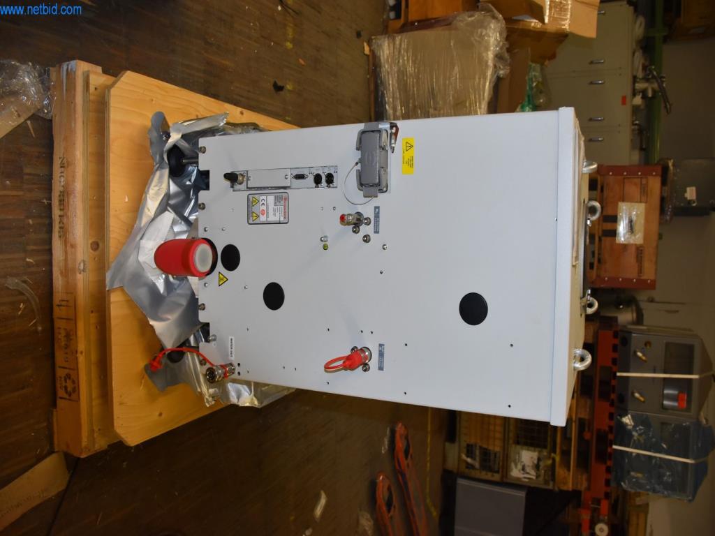 Obsežne zaloge vakuumskih črpalk, merilnih naprav, rezervnih delov in dodatne opreme-5