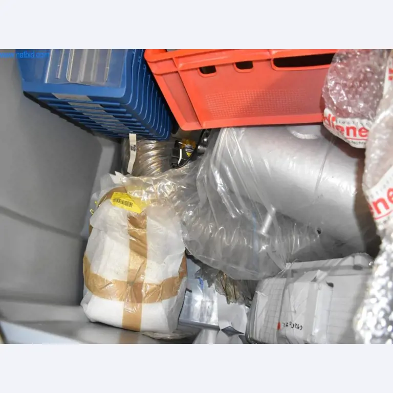 Amplias existencias de bombas de vacío, dispositivos de medición, piezas de repuesto y accesorios-3