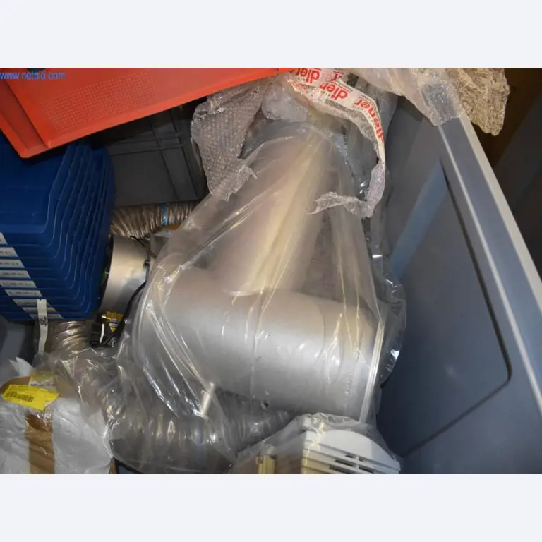 Amplias existencias de bombas de vacío, dispositivos de medición, piezas de repuesto y accesorios-7