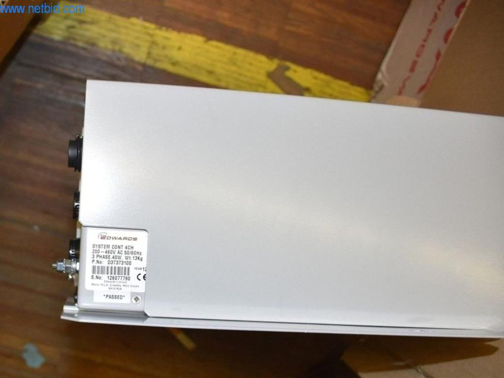 Amplias existencias de bombas de vacío, dispositivos de medición, piezas de repuesto y accesorios-3