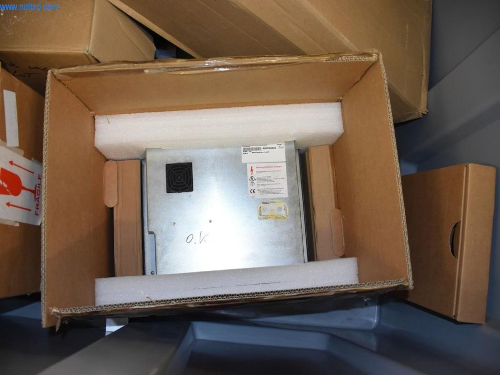 Amplias existencias de bombas de vacío, dispositivos de medición, piezas de repuesto y accesorios-6