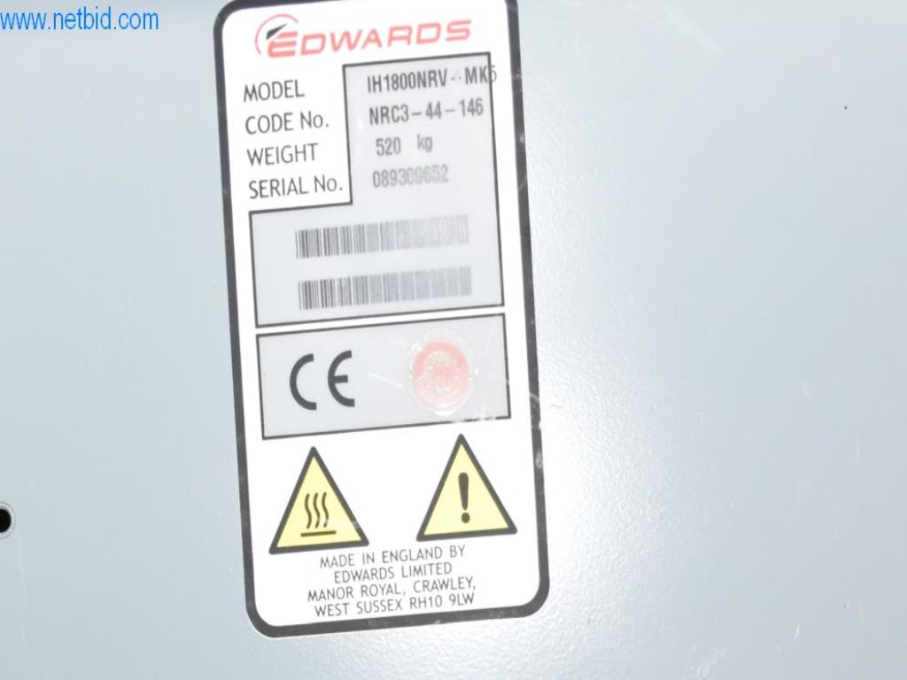 Umfangreiche Bestände an Vakuumpumpen, Meßgeräten, Ersatzteilen und Zubehör-10