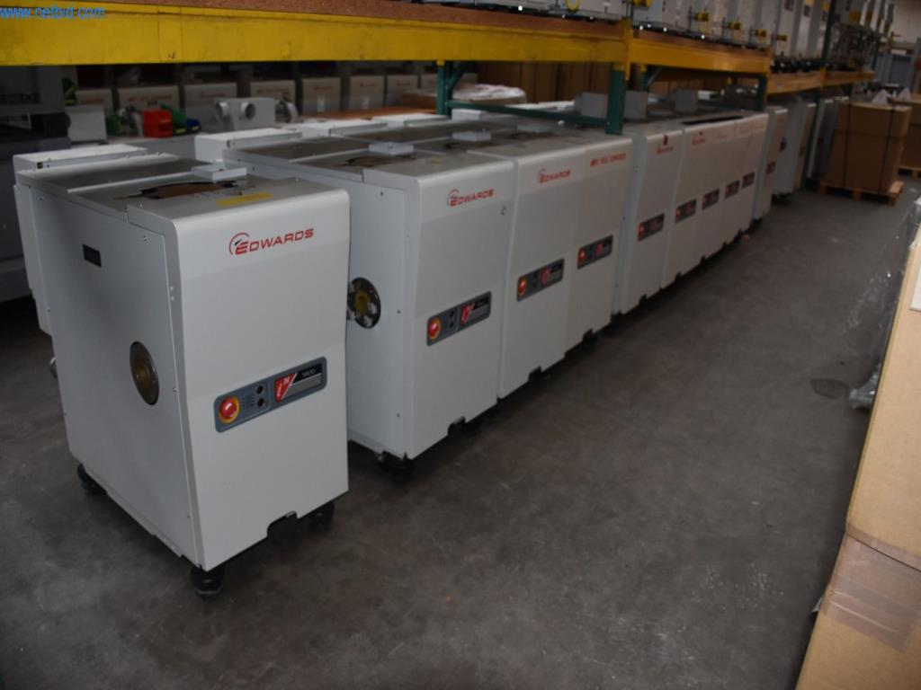 Umfangreiche Bestände an Vakuumpumpen, Meßgeräten, Ersatzteilen und Zubehör-2