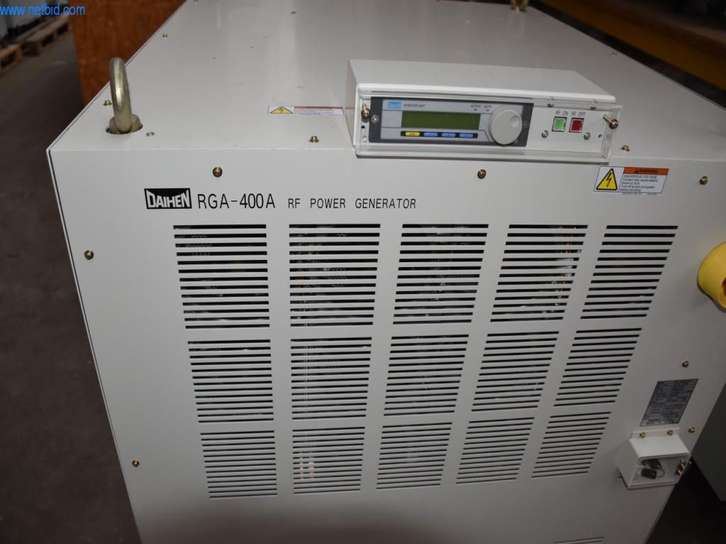 Extensive stocks of vacuum pumps, measuring devices, spare parts and accessories-2