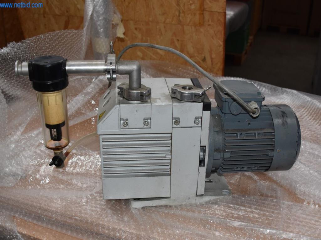 Amplias existencias de bombas de vacío, dispositivos de medición, piezas de repuesto y accesorios-2