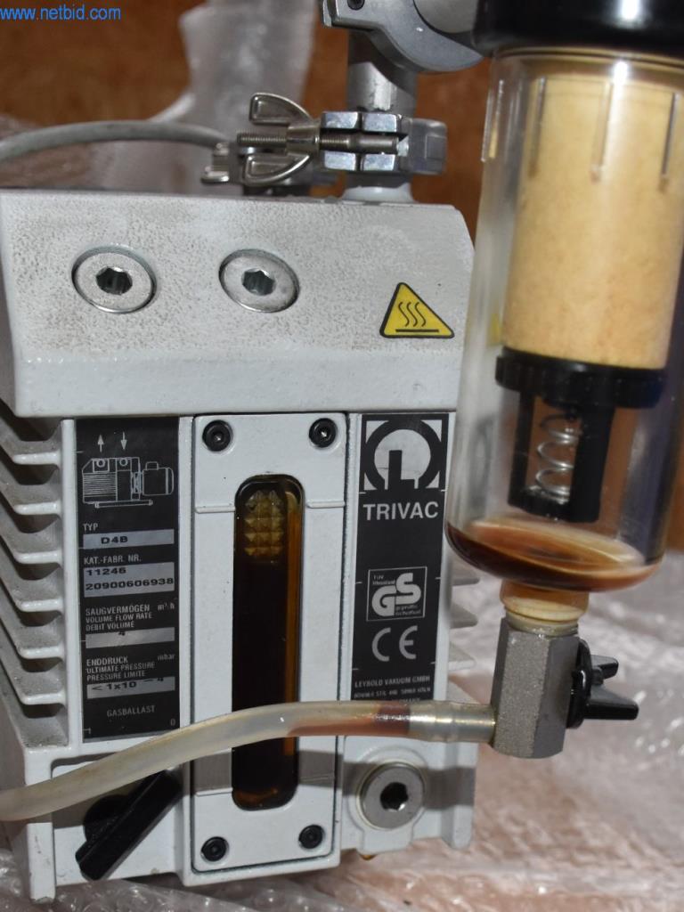 Amplias existencias de bombas de vacío, dispositivos de medición, piezas de repuesto y accesorios-4