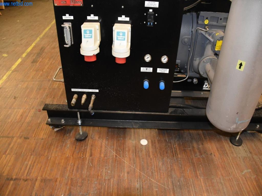 Extensos stocks de bombas de vácuo, dispositivos de medição, peças sobressalentes e acessórios-7