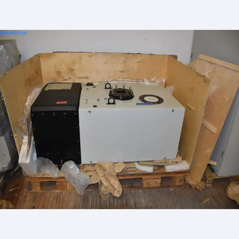 Amplias existencias de bombas de vacío, dispositivos de medición, piezas de repuesto y accesorios-1