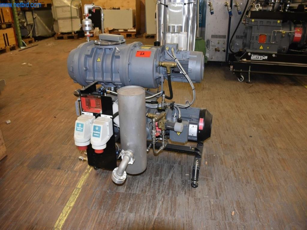 Extensive stocks of vacuum pumps, measuring devices, spare parts and accessories-2