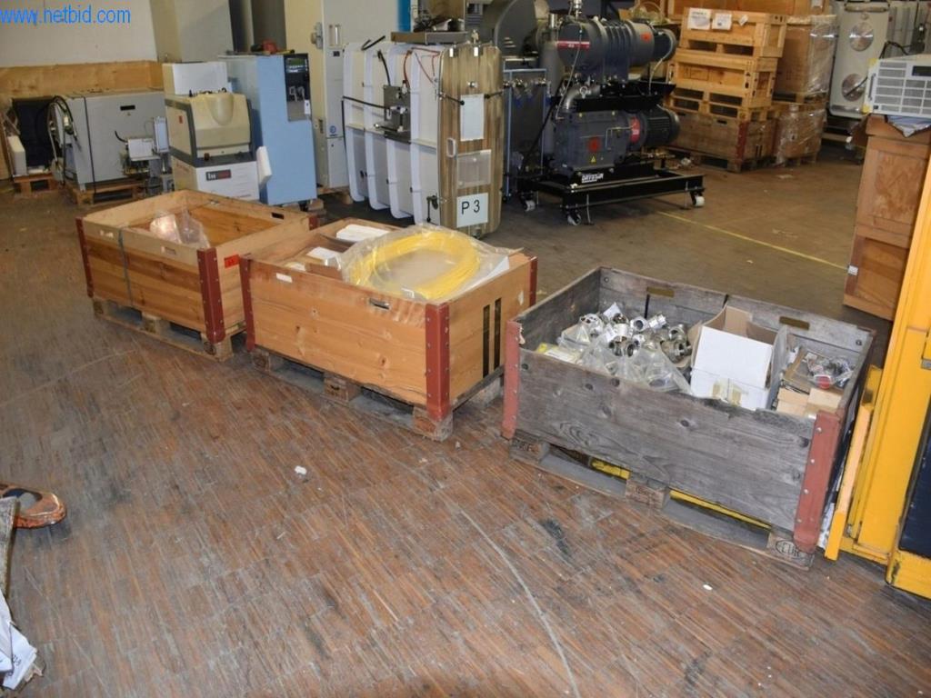 Amplias existencias de bombas de vacío, dispositivos de medición, piezas de repuesto y accesorios-1