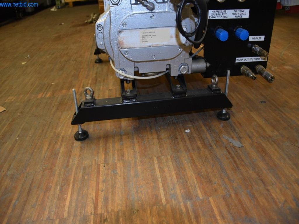 Extensos stocks de bombas de vácuo, dispositivos de medição, peças sobressalentes e acessórios-7