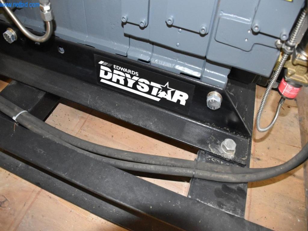 Extensos stocks de bombas de vácuo, dispositivos de medição, peças sobressalentes e acessórios-8