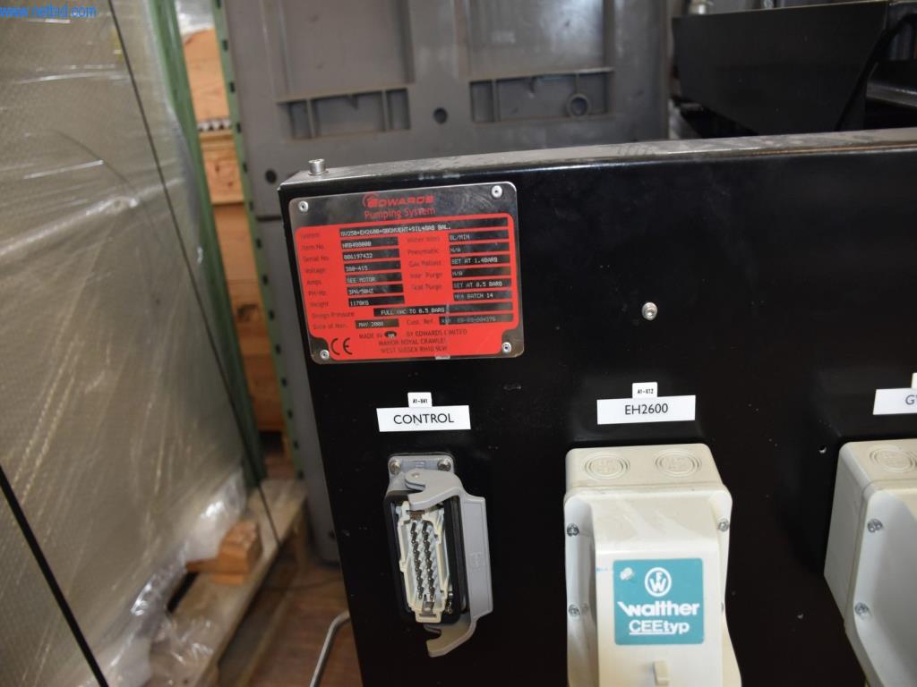 Extensos stocks de bombas de vácuo, dispositivos de medição, peças sobressalentes e acessórios-10